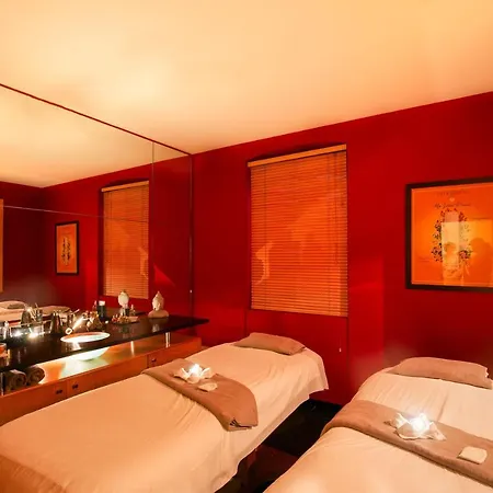 & De La Bretesche 5*