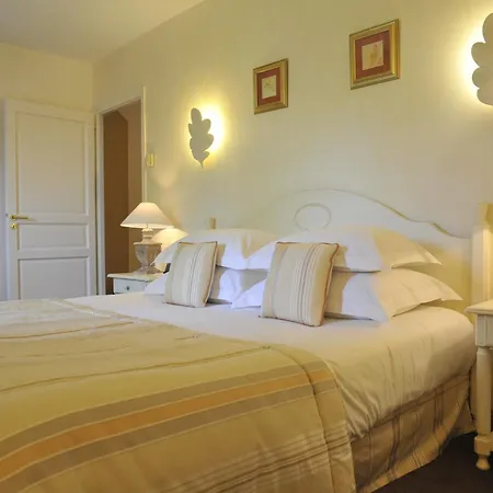 Hotel & De La Bretesche 5*