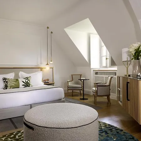& De La Bretesche Hotel