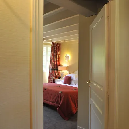 & De La Bretesche Szálloda 5*