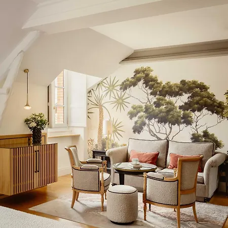 Hotel & De La Bretesche 5*