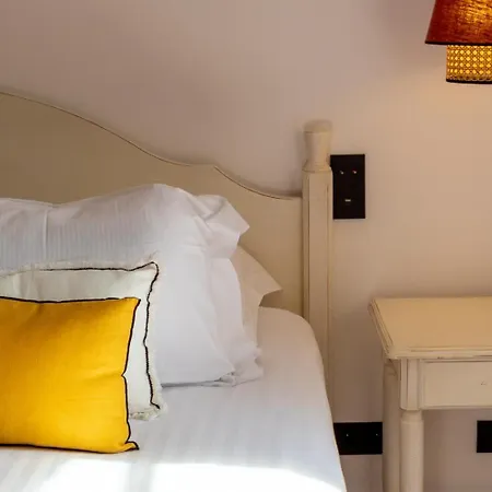 & De La Bretesche 5*