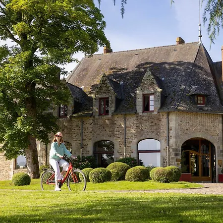 & De La Bretesche Hotel