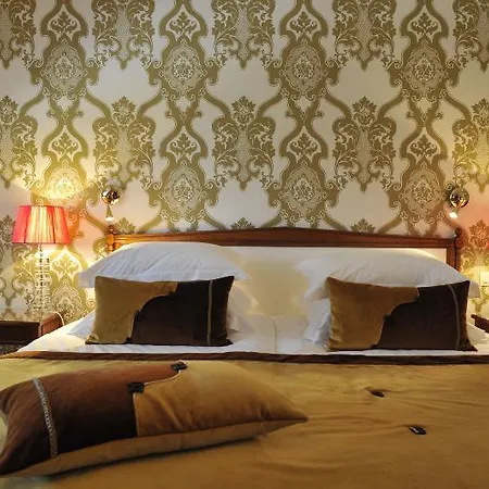 Hotel & De La Bretesche