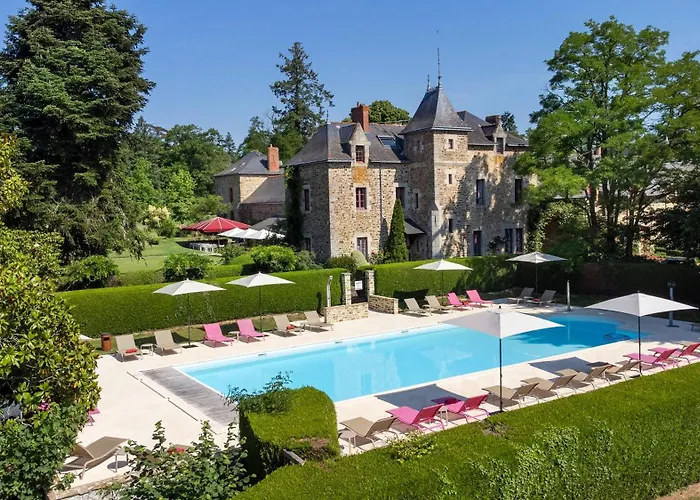 & De La Bretesche 5*