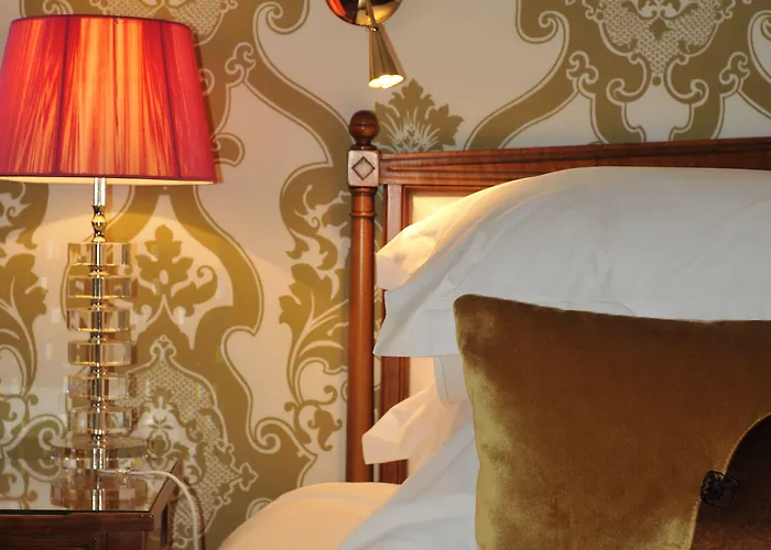 & De La Bretesche Hotel