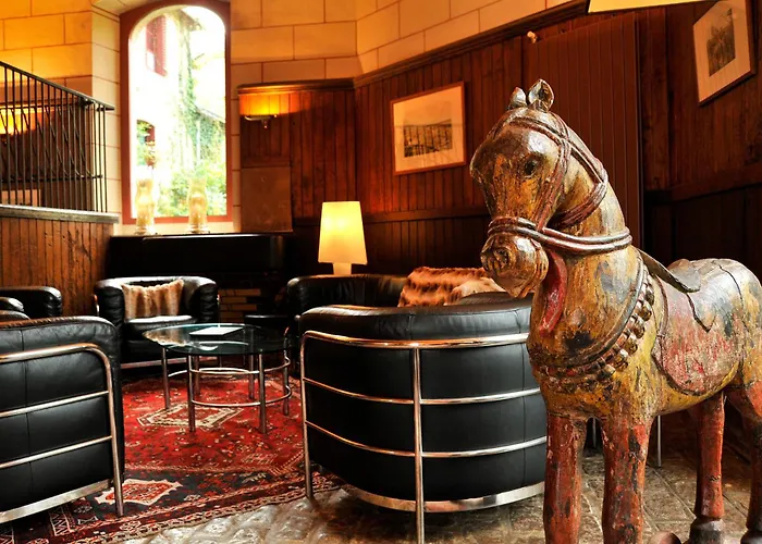 Hotel & De La Bretesche 5*