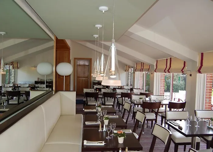 & De La Bretesche 5*